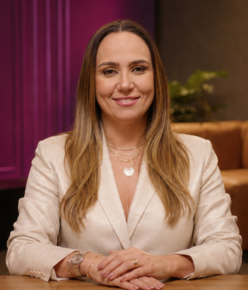 Dra. Juliana Lopes, ginecologista e obstetra